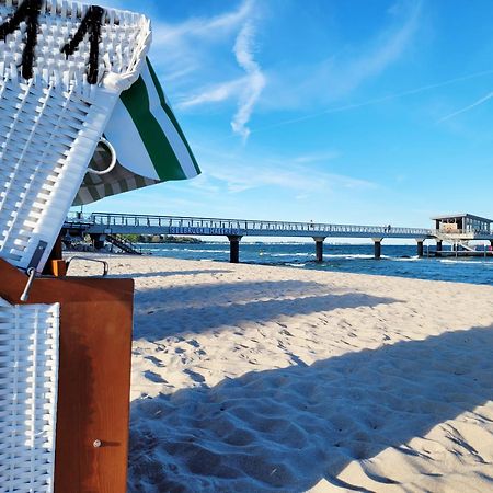 Strandnahe & Hochwertige Ferienunterkunft, Mit Gartenzugang, Parkplatz Und Fahrradunterstellplatz 沙博伊茨 外观 照片