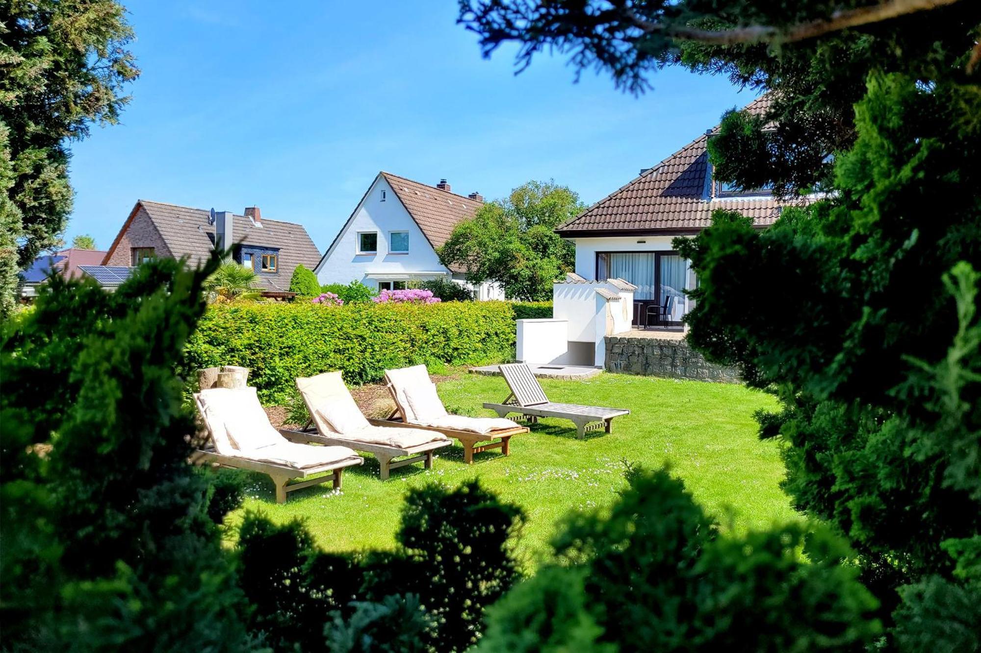 Strandnahe & Hochwertige Ferienunterkunft, Mit Gartenzugang, Parkplatz Und Fahrradunterstellplatz 沙博伊茨 外观 照片